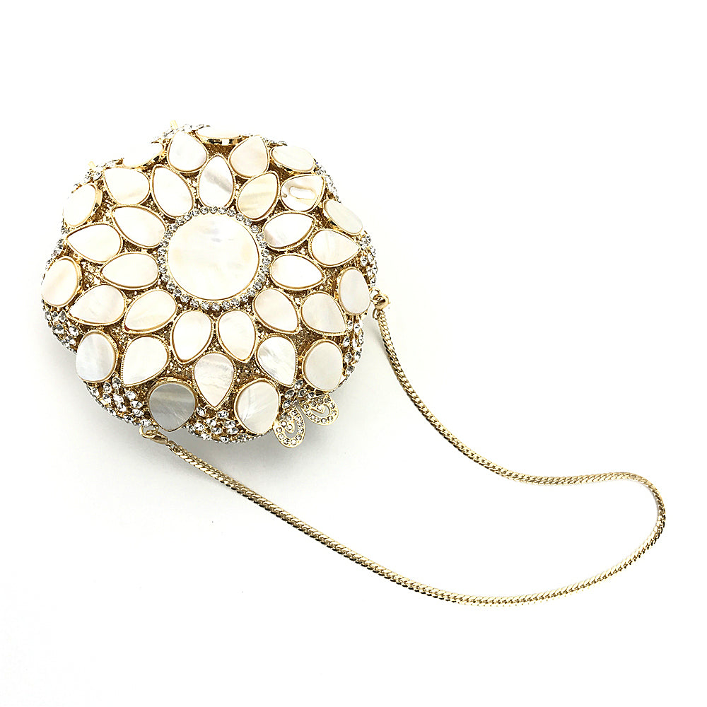 White pearl fancy handbag | Malachite.uae.
